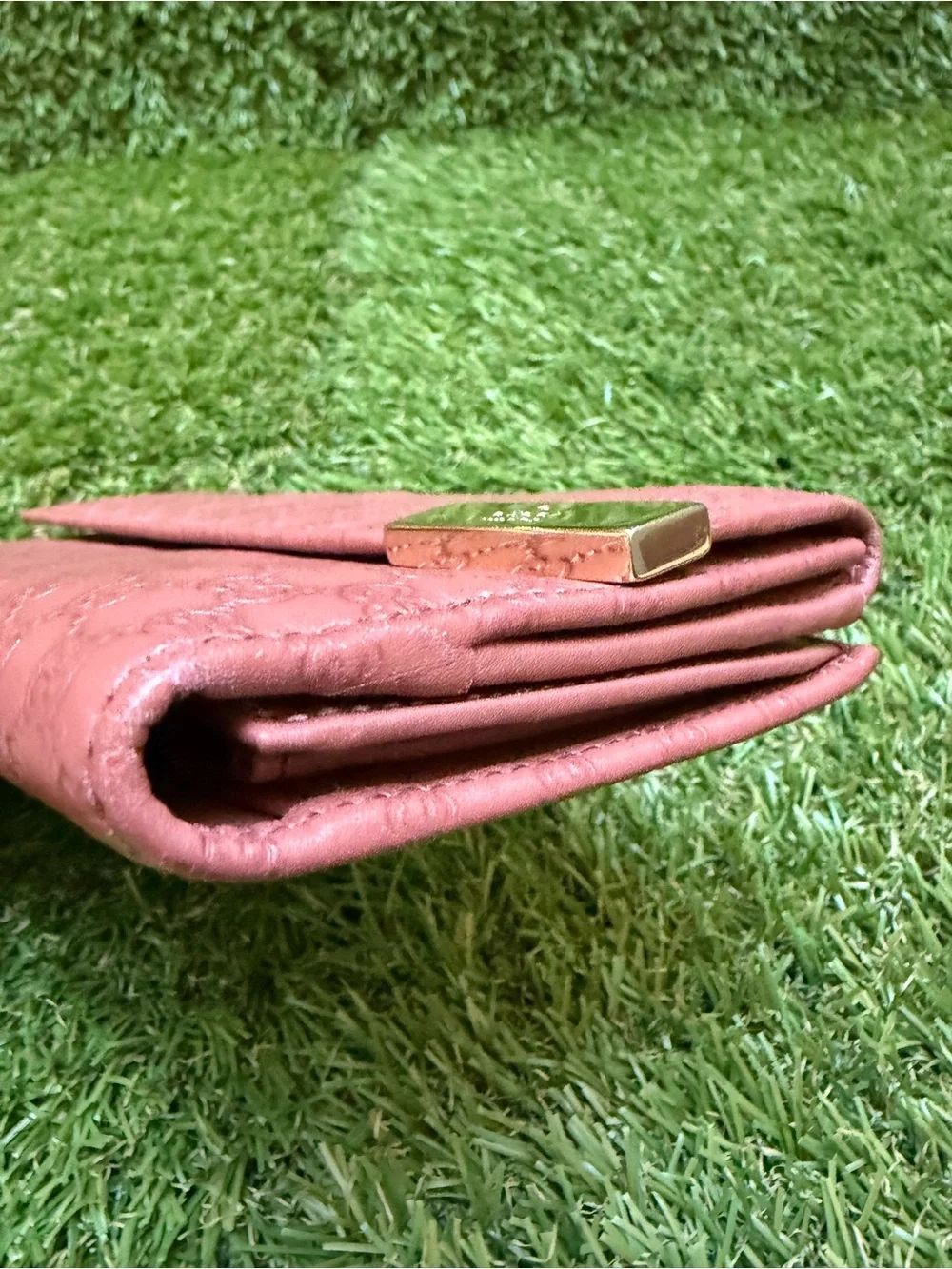 Gucci Microguccisima Pink Leather Wallet